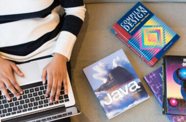 #seniabreakstheinternet:-my-journey-into-tech