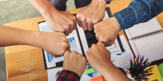 how-to:-work-on-two-or-more-folders-at-the-same-time-in-vscode