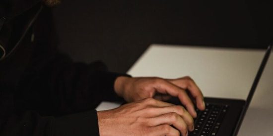 dark-mode-in-3-lines-of-css-and-other-adventures