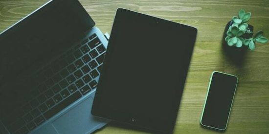 a-step-by-step-guide-to-building-a-responsive-and-mobile-friendly-website-from-scratch