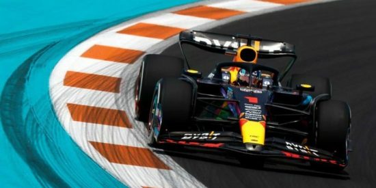 o-que-a-formula-1-e-todo-software-tem-em-comum?