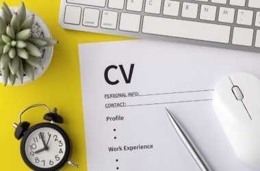 the-do’s-and-don’ts-of-resume-writing:-how-to-create-a-professional-cv