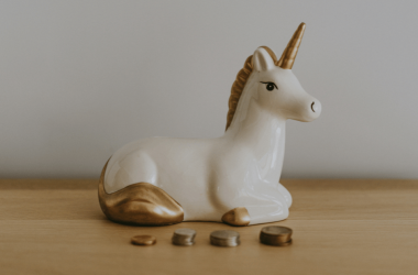 launching-on-a-shoestring-budget:-how-to-get-your-product-off-the-ground