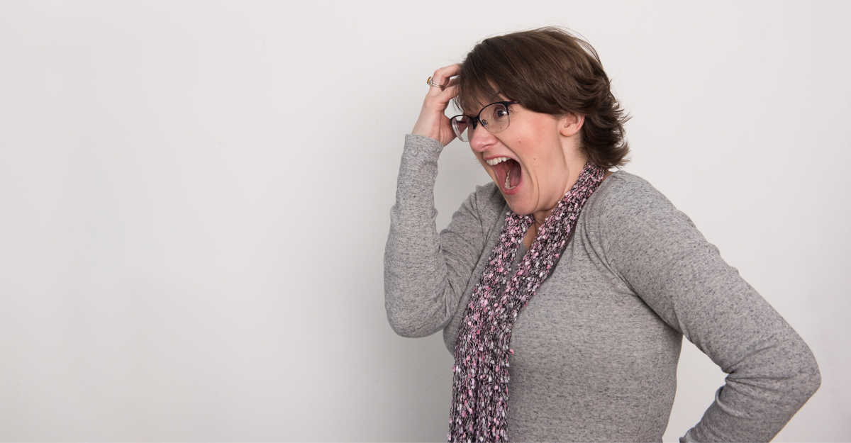 how-to-manage-a-team-member-with-a-negative-attitude