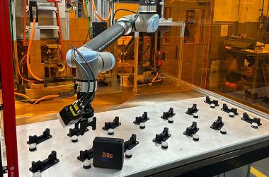 remote-robot-monitoring-&-control-slashes-downtime-costs