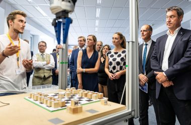 education:-technical-university-of-applied-sciences-wurzburg-schweinfurt-relies-on-mvtec-halcon-for-academic-training