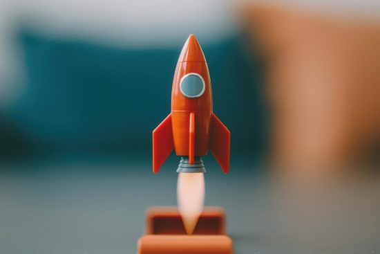 how-to-scale-a-product-company:-leaders’-guide-to-growth