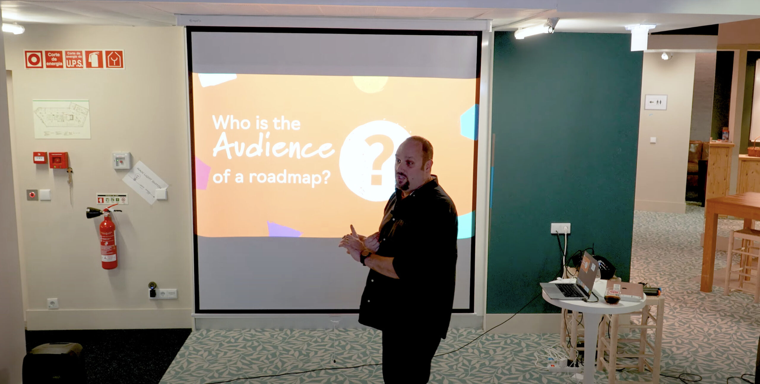 why-most-product-roadmaps-fail:-phil-hornby-(product-leadership-coach)-–-producttank-porto