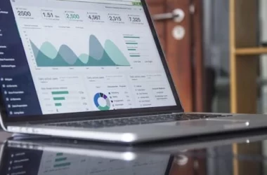 visualize-system-metrics-with-grafana-&-prometheus-in-docker