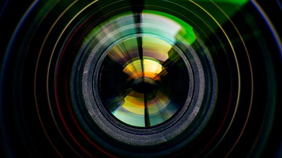 precision-in-optical-metrology:-telecentric-vs.-endocentric-imaging