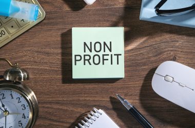 traditional-vs.-non-profit-product-management