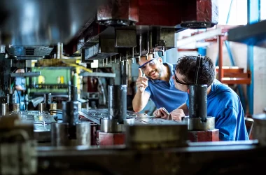 trends-and-technological-developments-in-modern-small-to-medium-scale-manufacturing