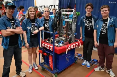 12-students-awarded-dematic-first-scholarships-to-pursue-stem-education