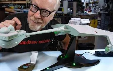 adam-savage’s-tested:-adam-savage’s-hands-on-with-star-trek-klingon-battlecruiser-model!